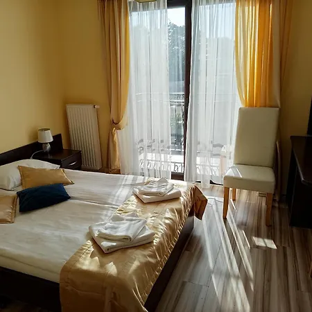 Carmen Bed & Breakfast 3*