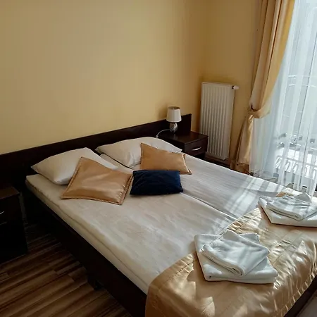 Bed and breakfast Carmen 3*