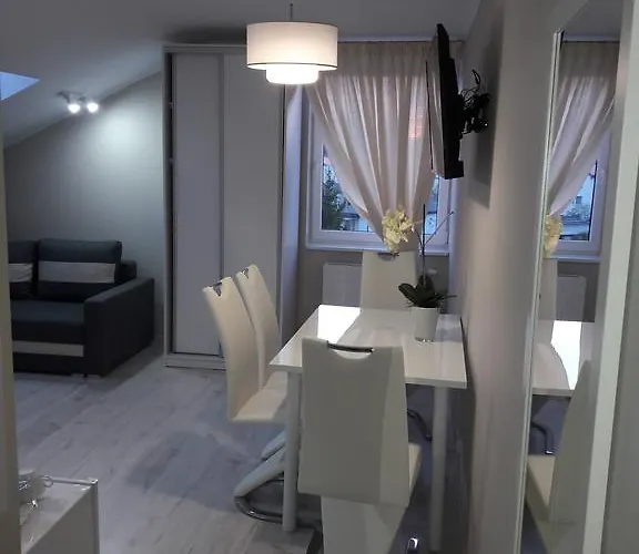 Alojamento de Acomodação e Pequeno-almoço Carmen 3*