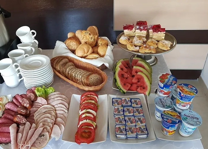 Alojamento de Acomodação e Pequeno-almoço Carmen Mielno (Koszalin)